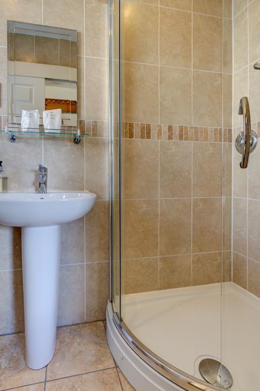 Meadfoot Guesthouse Room Only Accommodation For Adults Windermere Esterno foto